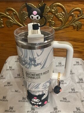 Stanley Quencher H2.0 Tumbler - White & Gray Marble Swirl